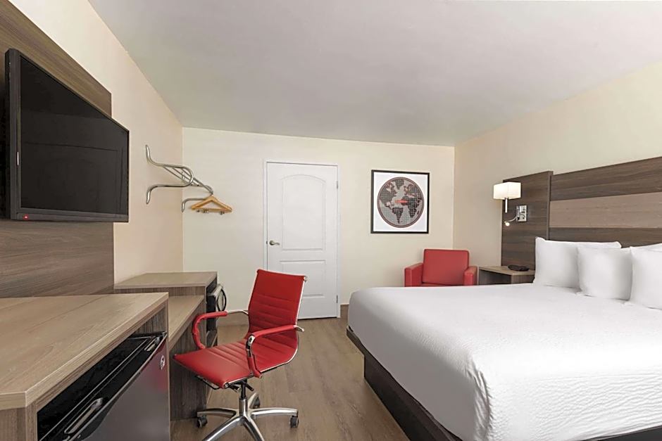 Ramada by Wyndham Kingman