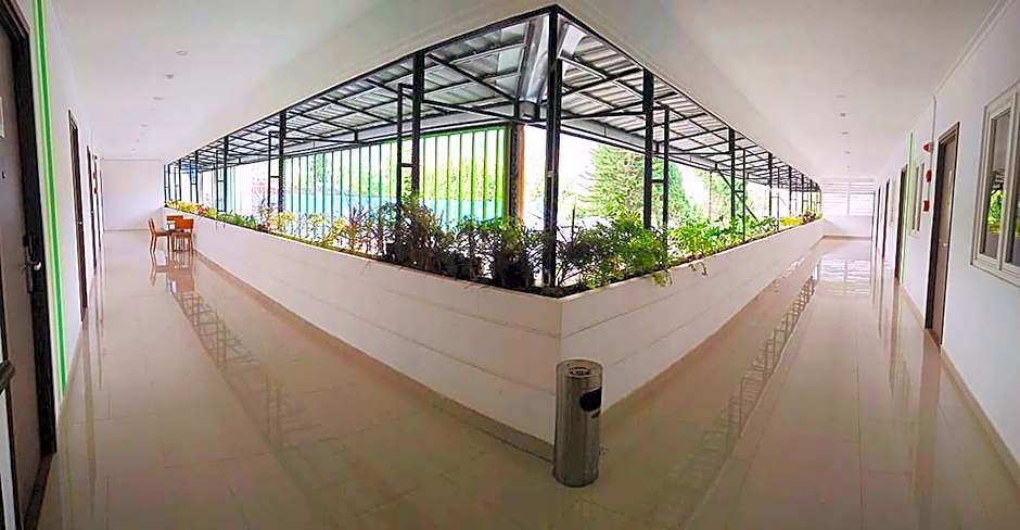 Three Eight Front One Boutique Batu Malang