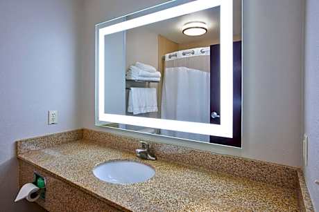 Queen Suite with Two Queen Beds and Sofa Bed - Extra Floor Space