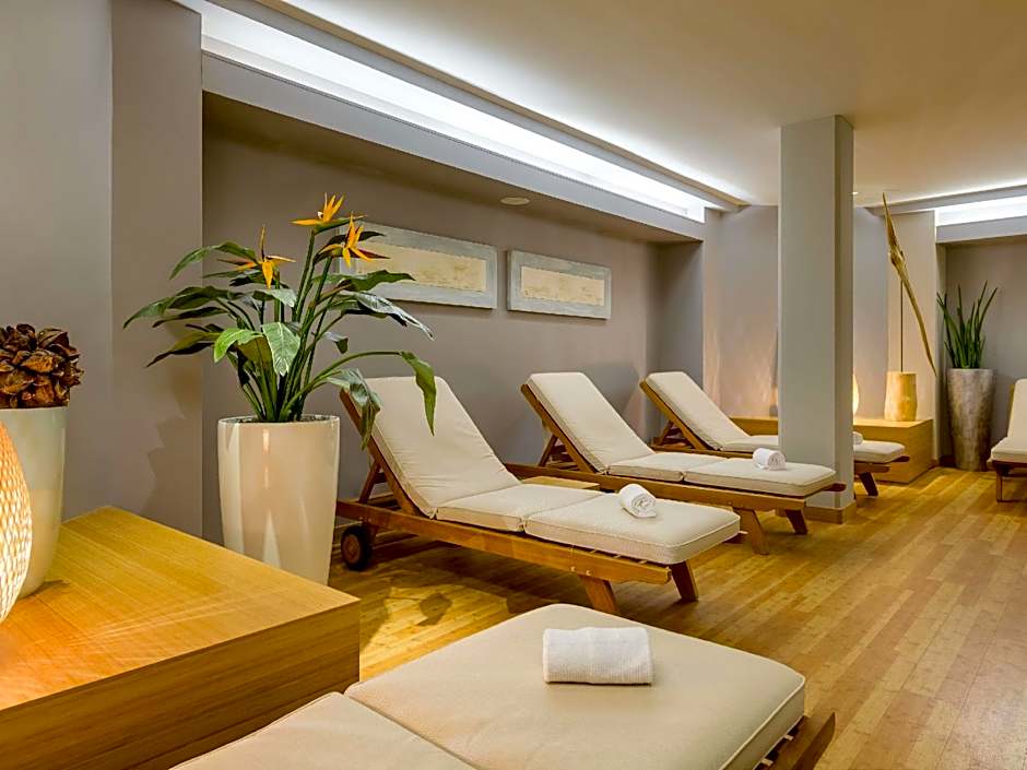 Movenpick Hotel Amsterdam City Centre