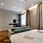 Budapest Eye- Boutique Suites, by BQA