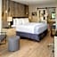 Hotel Paradox, Autograph Collection