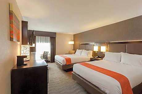 Room with Two Beds - Hearing Accessible - Non-Smoking