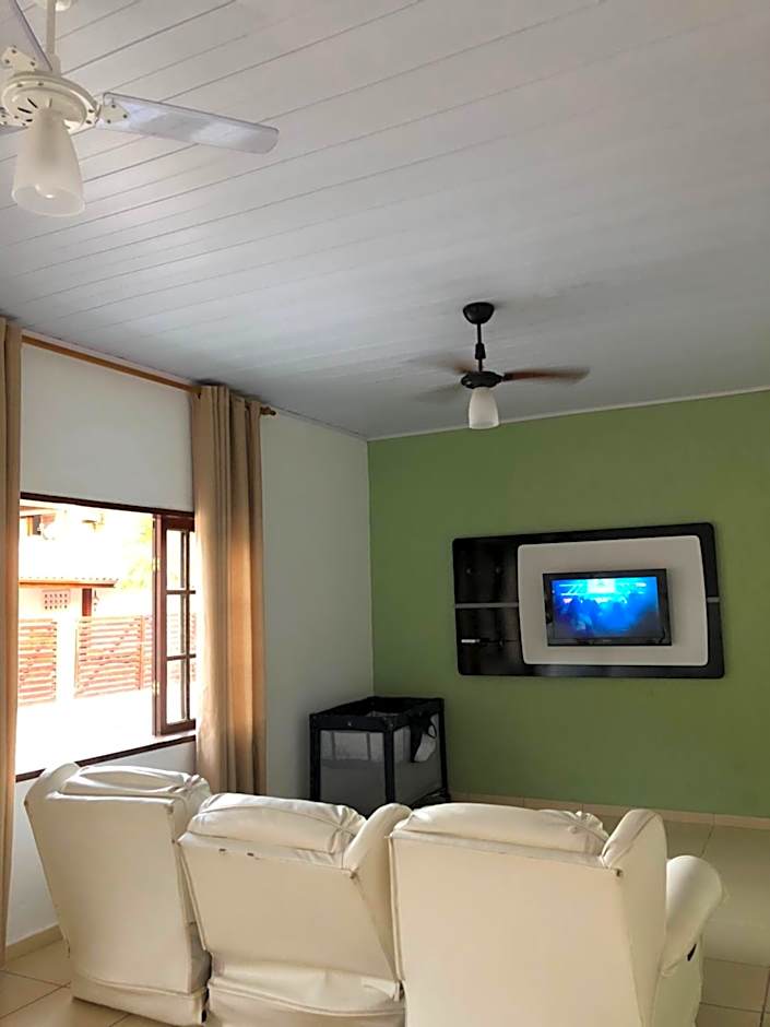 Hotel Pousada Nosso Cantinho