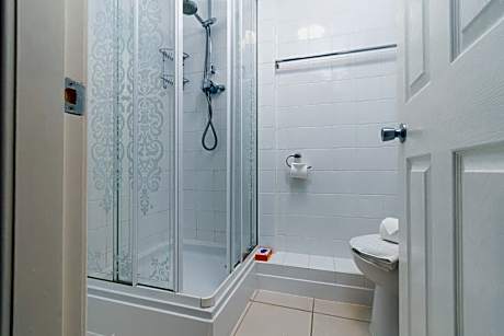 Lower Ground Floor Double Room - No View