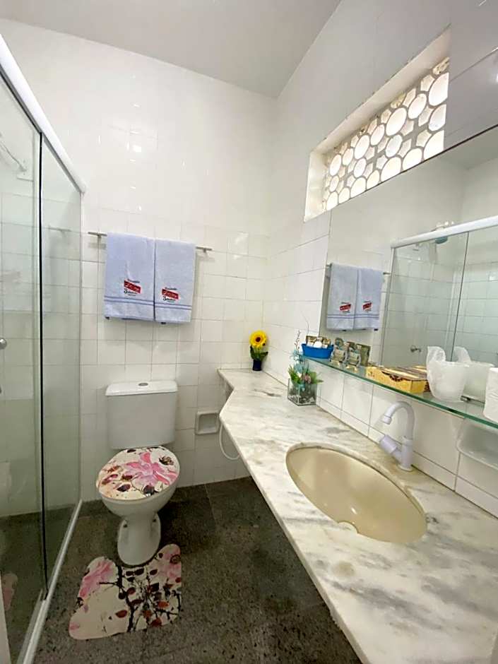 Pousada & Food 3 Abelhas