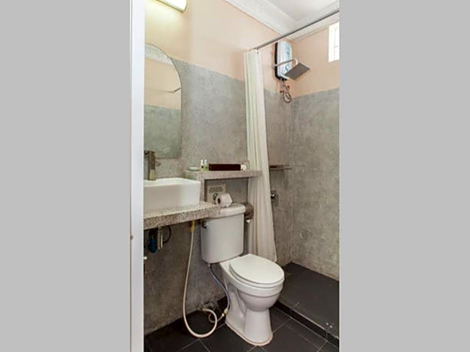 Maison Arnica Hotel and Restaurant 