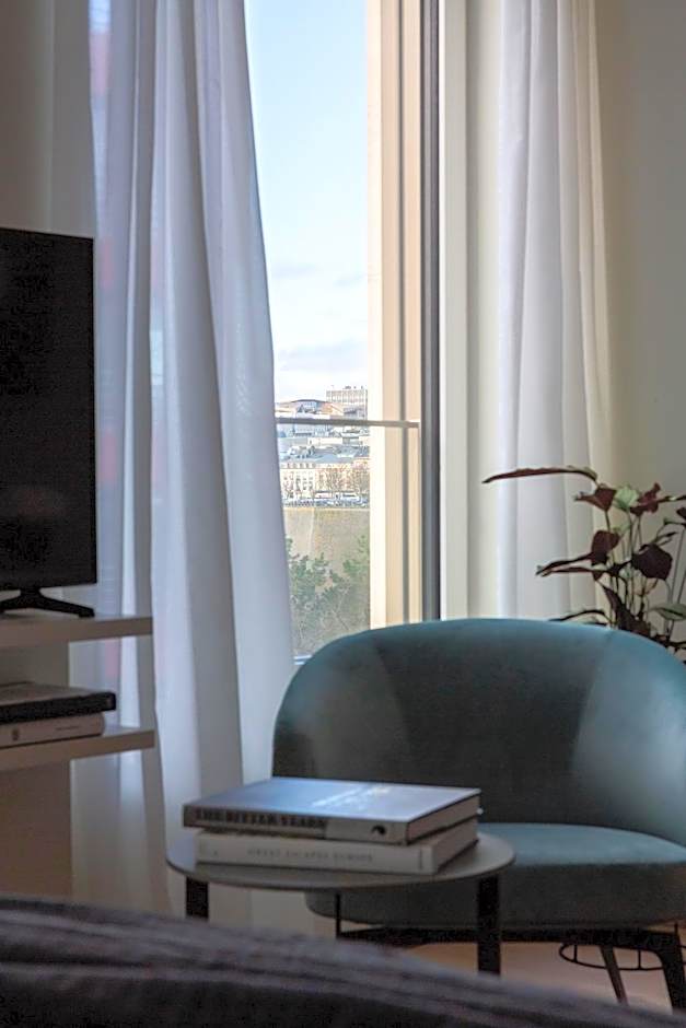 The Central City - Luxury Serviced Residence