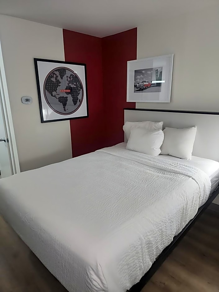 Ramada by Wyndham York Harrisburg Hersey