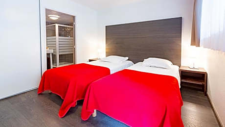 One-Bedroom Apartment (4 Adults) with Polder View