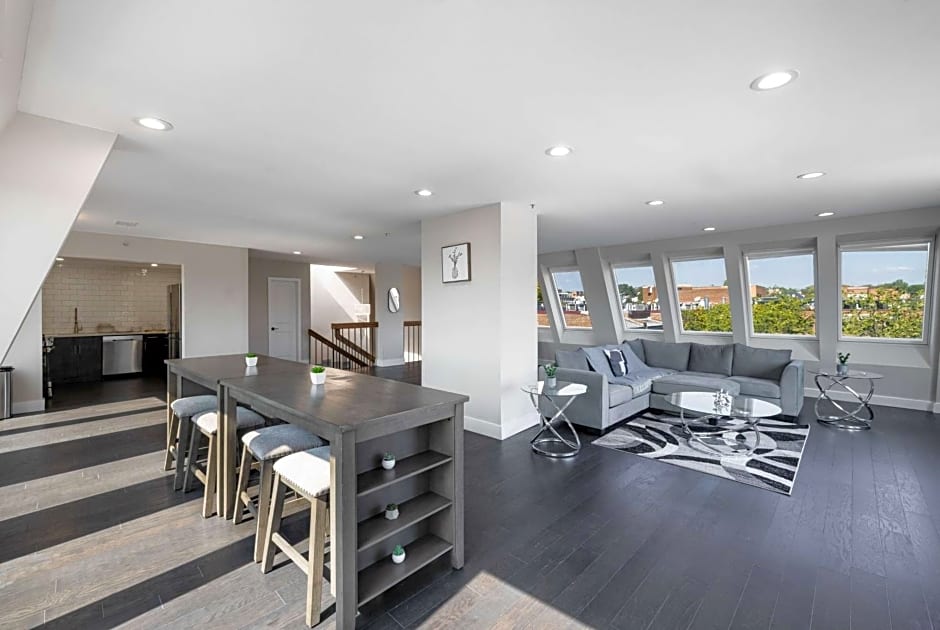Georgetown Residences by LuxUrban