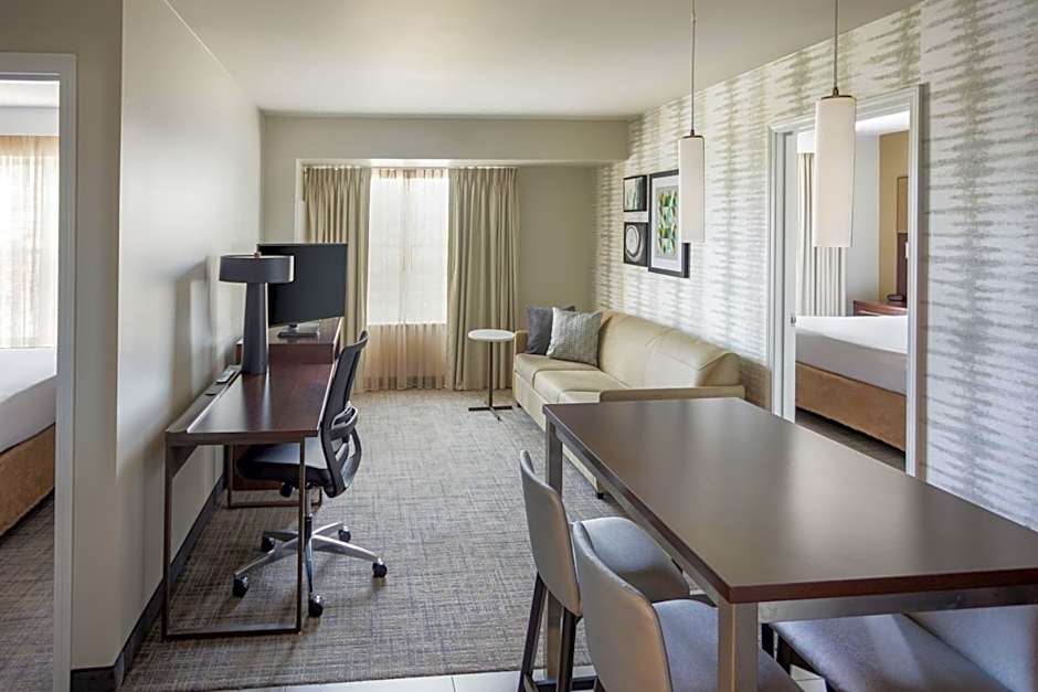 Residence Inn by Marriott Kansas City at the Legends