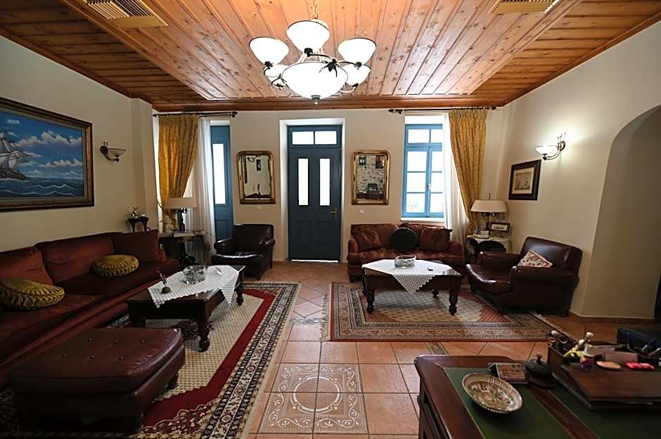 Polyxenia Hotel