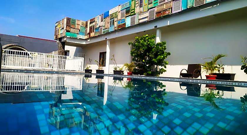 Sare Hotel Yogyakarta (Muslim Friendly)