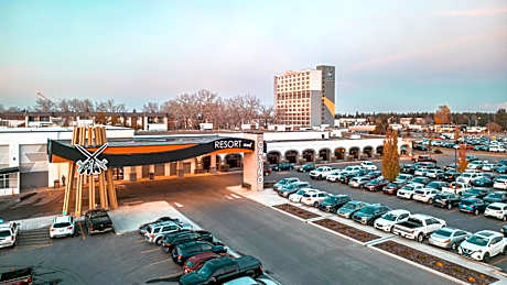 Red Deer Resort & Casino