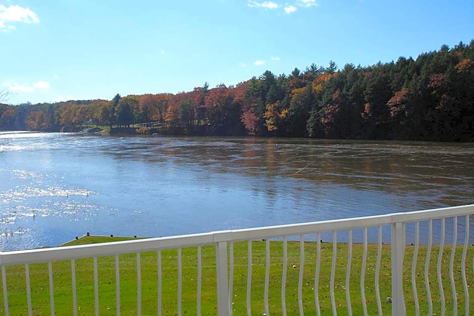 Riverside Hotel, an Ascend Collection Hotel