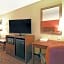 Hampton Inn By Hilton & Suites Milwaukee/Franklin