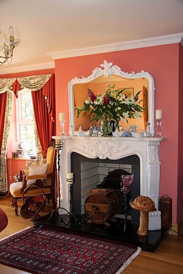 Lis-Ardagh Lodge