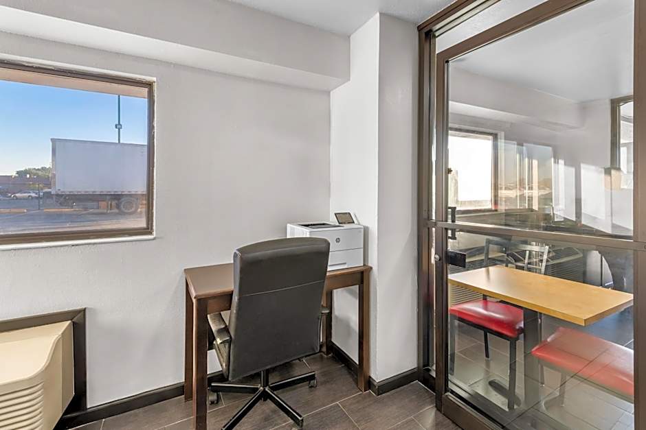 Americas Best Value Inn Kansas City E Independence