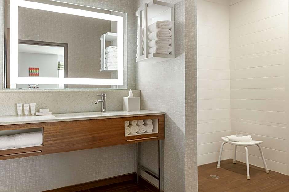 Hampton Inn By Hilton & Suites Houston-Cypress Station