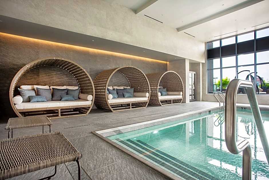 The Row Hotel at Assembly Row, Autograph Collection by Marriott