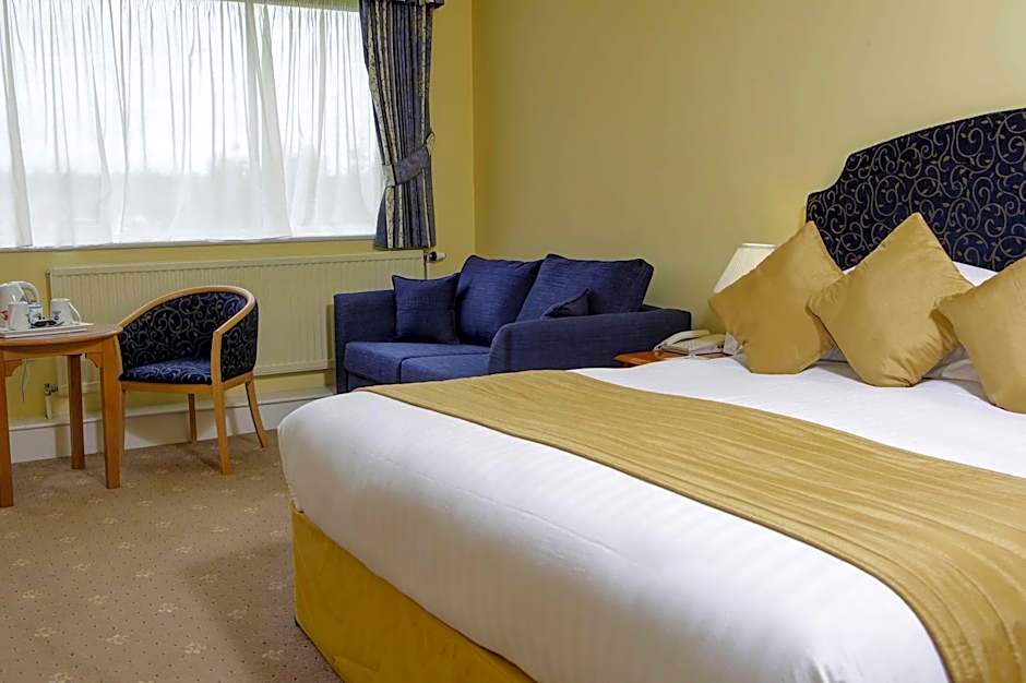 Tiverton Hotel Lounge & Venue