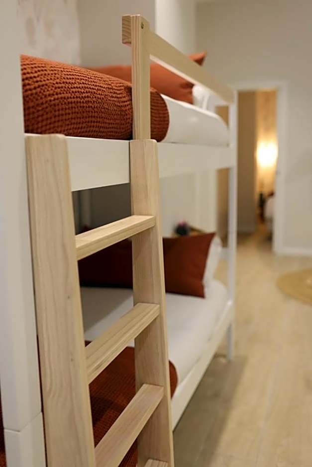 FLORIT FLATS - The Serreria Rooms