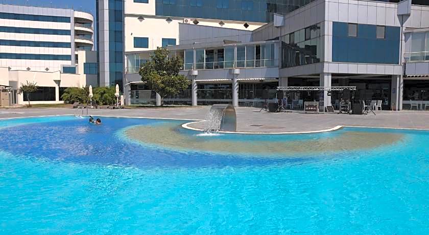 Kolin Hotel Spa & Convention Center
