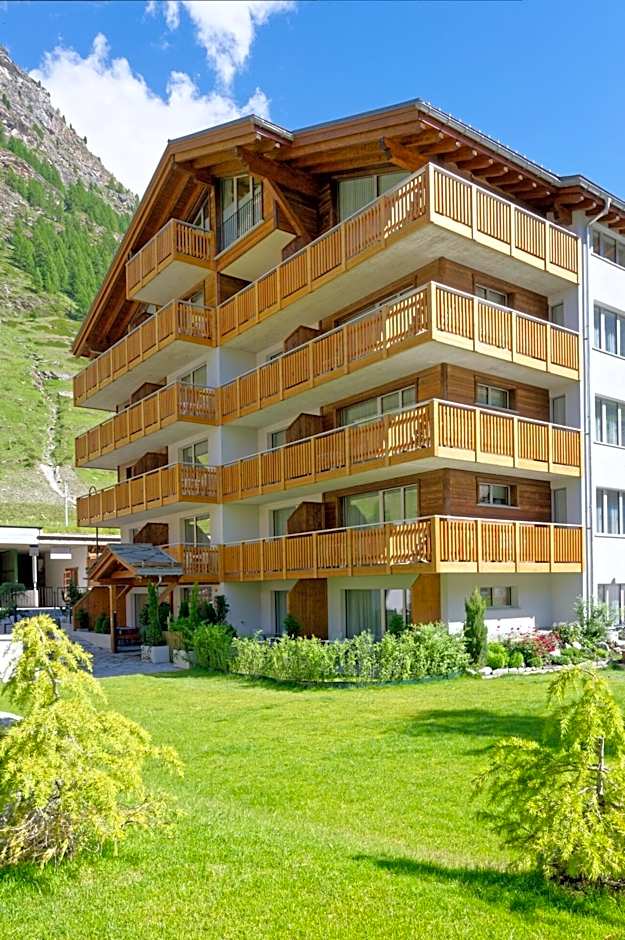 Naco Aparthotel & Spa