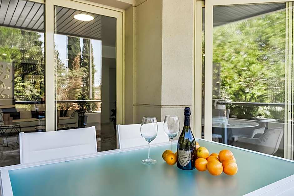 Molo Residences Boutique Apartments & Spa