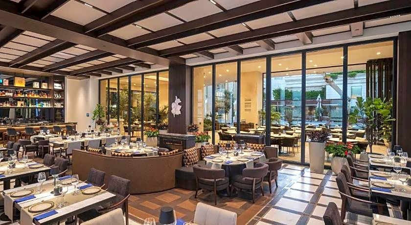 Grand Hyatt Izmir IstinyePark