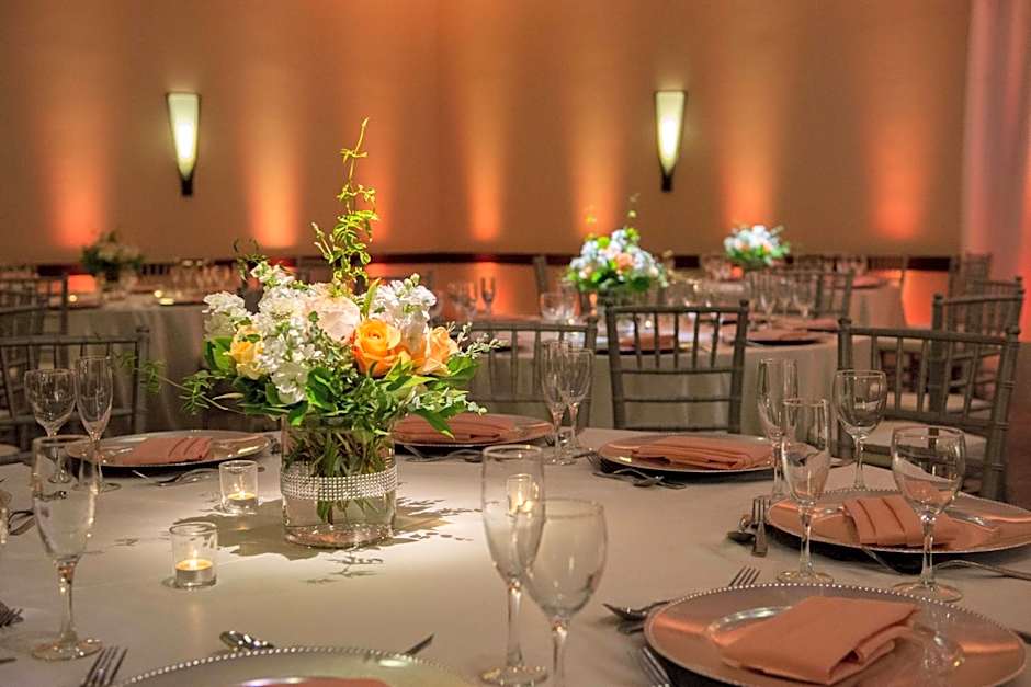 Fullerton Marriott At California State University
