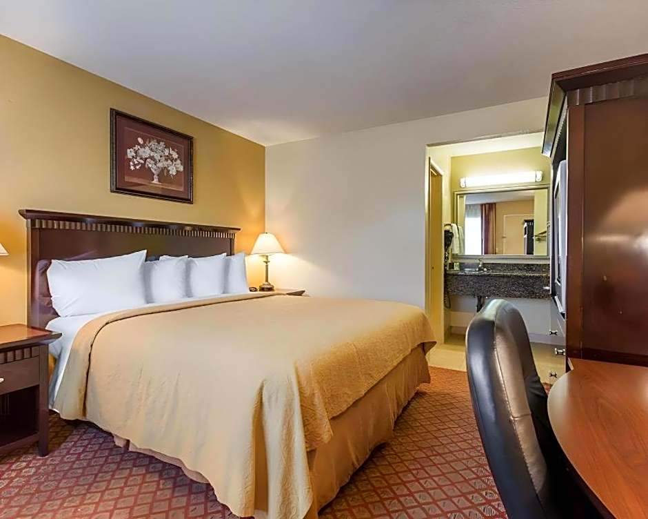 Quality Inn San Bernardino - Loma Linda