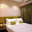 Goldberry Suites and Hotel Cebu