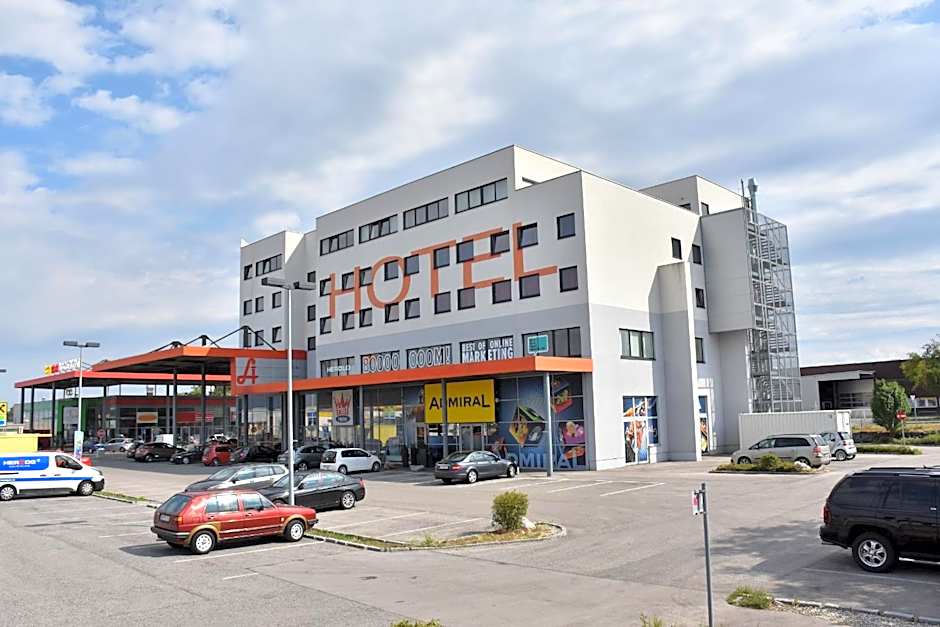 HB1 Budget Hotel - contactless check in