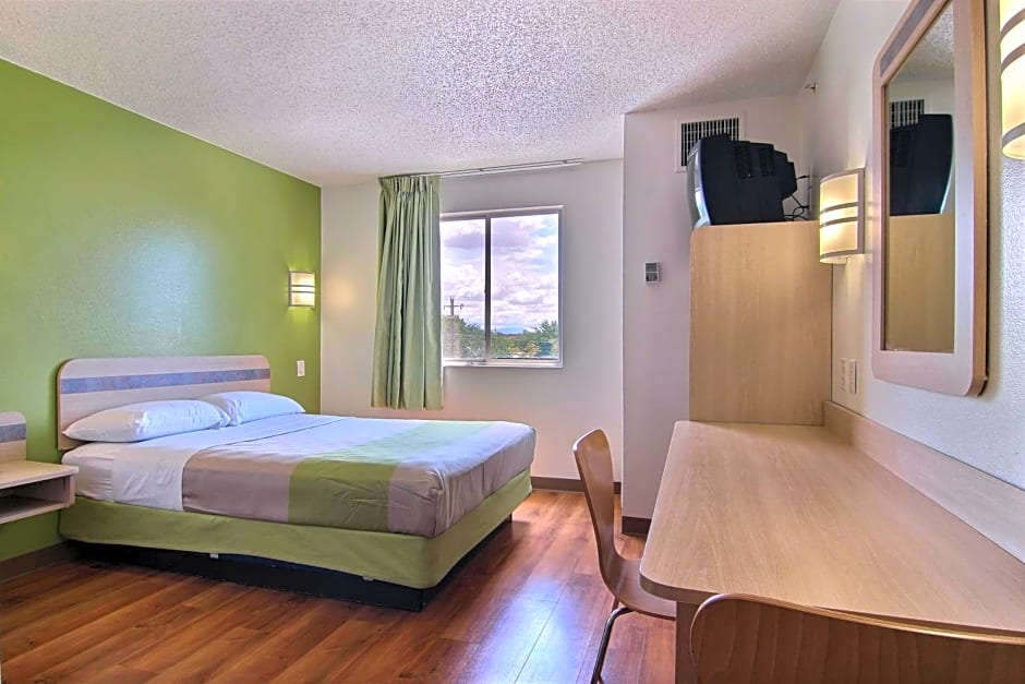 Motel 6-Albuquerque, NM - North