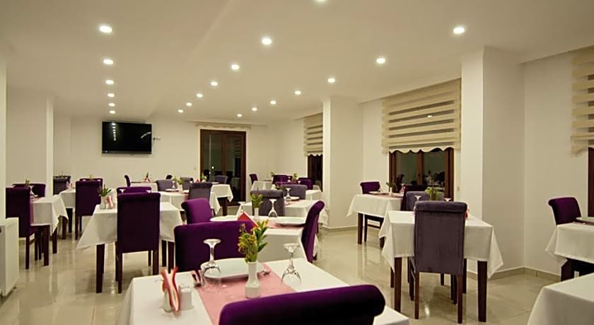 defne otel