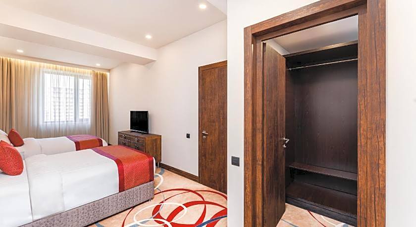 Ramada Hotel & Suites by Wyndham Yerevan