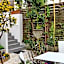 Logis Hotel Les Bleuets
