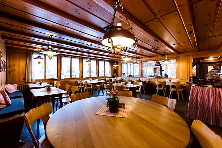 Hotel Weisses Kreuz