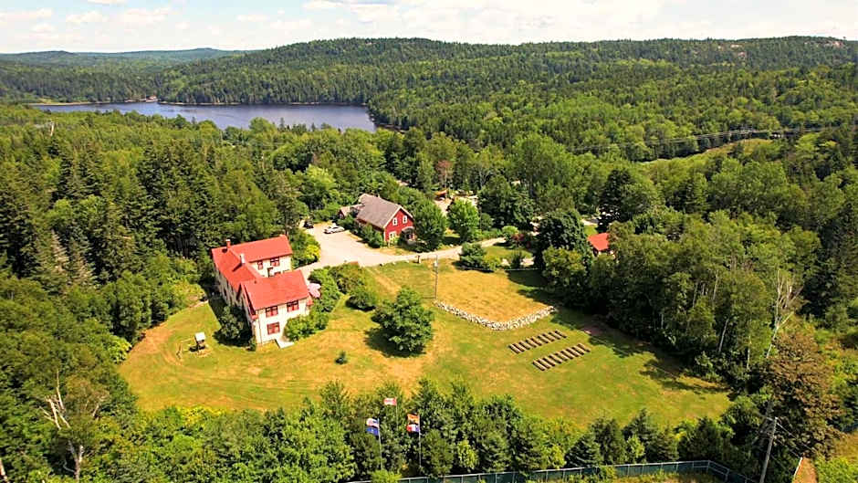 Dominion Hill Country Inn