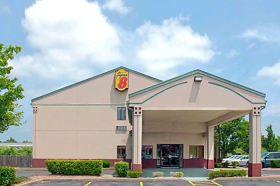 Photo 1 of 13 of Super 8 by Wyndham Bonne Terre