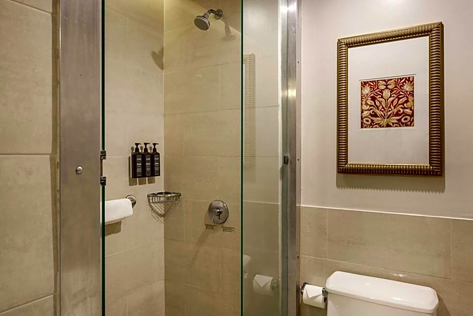 Courtyard by Marriott Panama Multiplaza Mall