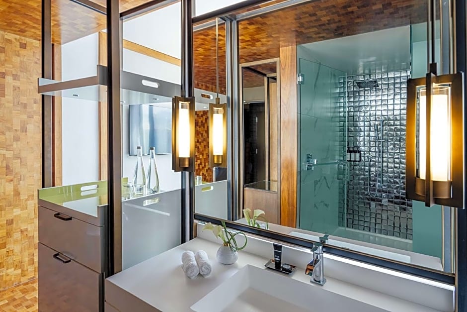 Dream Hollywood by Hyatt