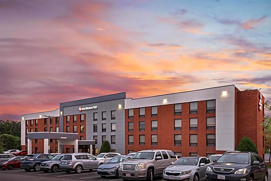 Best Western Plus Executive Hotel