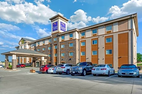 Sleep Inn & Suites Lincoln University Area