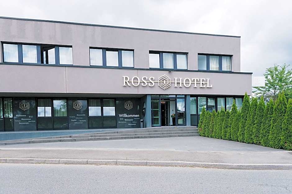 ROSS Hotel nähe Messe Stuttgart