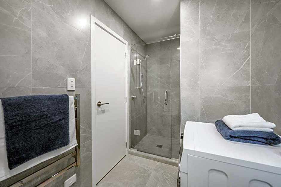 Sunrise Garden Suites