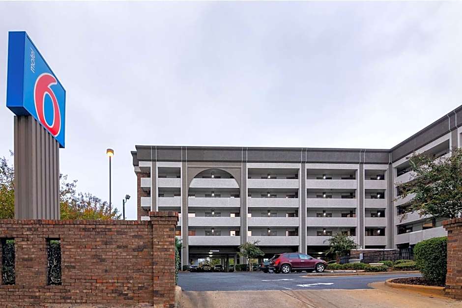 Motel 6-Columbus, GA - Downtown