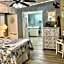 Coastal Imagination Sunny Dayz Oasis